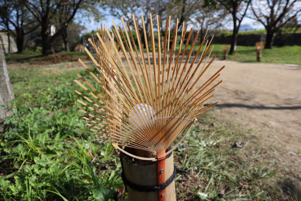 丸亀名産の竹細工のうちわ