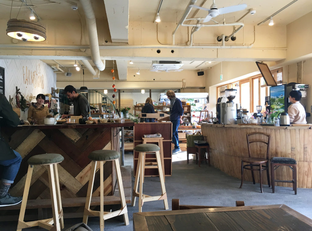 神戸FARMSTAND店内