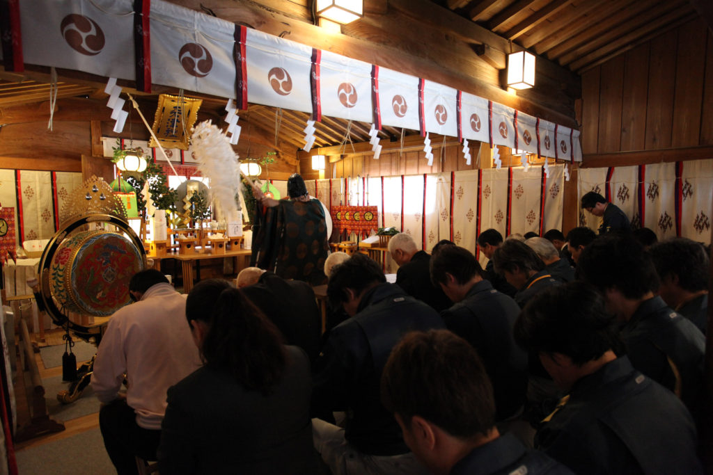 天津神社の安全祈願